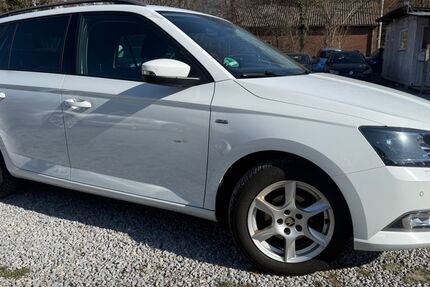 Skoda Fabia 161.000 km 6.799 &euro; Paderborn 33106