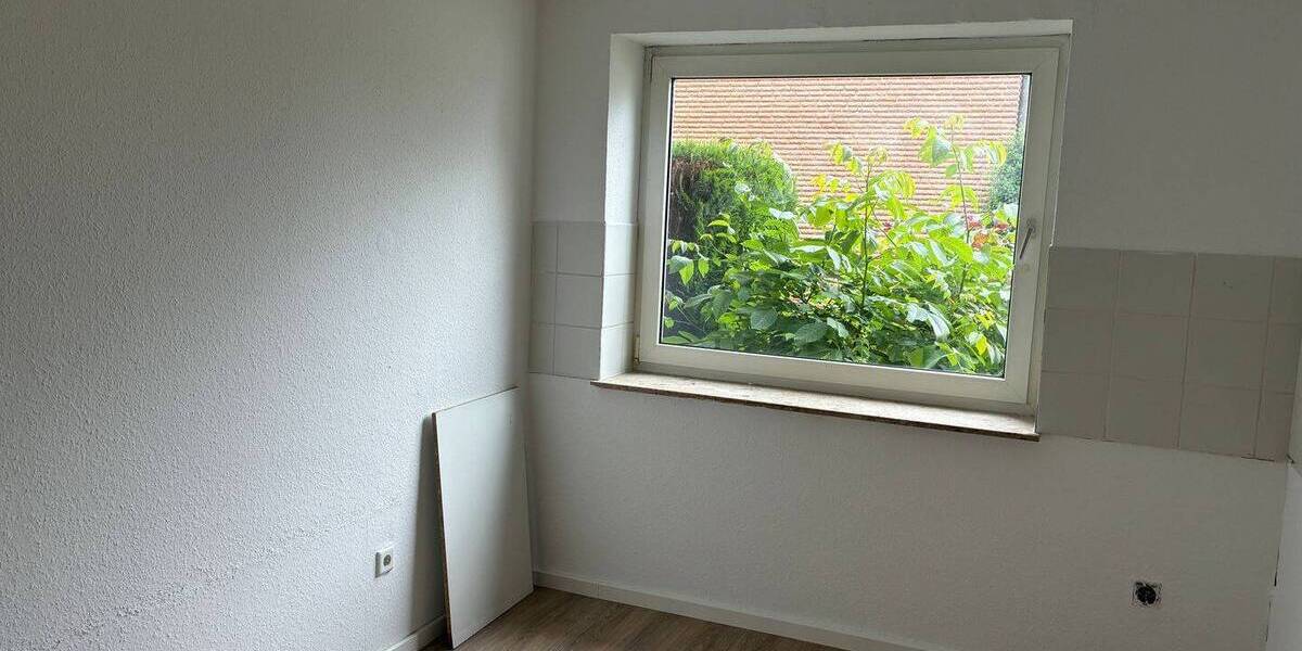 Etagenwohnung Detmold Innenstadt - 2 Zimmer, 64 m&sup2;, 480&euro; | Angebot:26903048