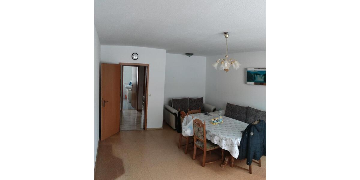 Erdgeschoßwohnung Detmold Hakedahl - 3 Zimmer, 73 m&sup2;, 145.000&euro; | Angebot:24787287