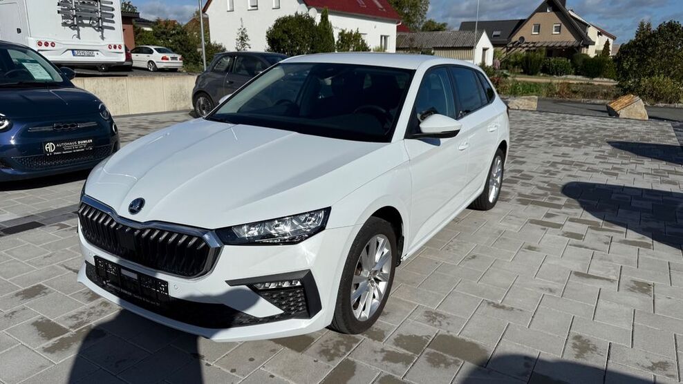 Skoda Scala 25.260 km 21.750 € Büren-Steinhausen 33142