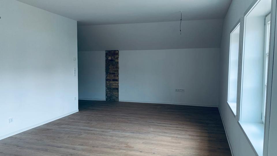 Dachgeschoßwohnung Paderborn - 2 Zimmer, 76 m&sup2;, 1.088&euro; | Angebot:26676318