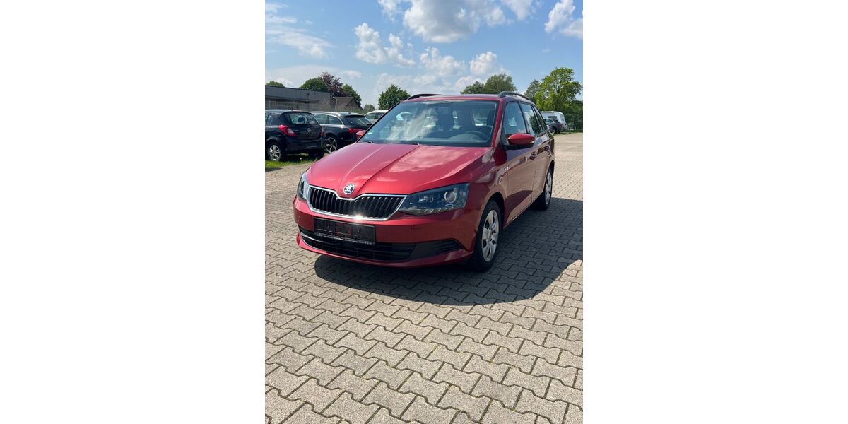 Skoda Fabia 93.840 km 8.500 &euro; Paderborn 33106