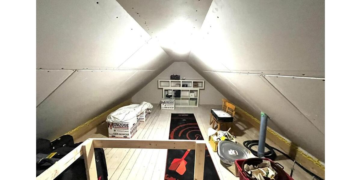 Doppelhaushälfte Detmold Hiddesen - 4 Zimmer, 128 m&sup2;, 1.865&euro; | Angebot:25022862