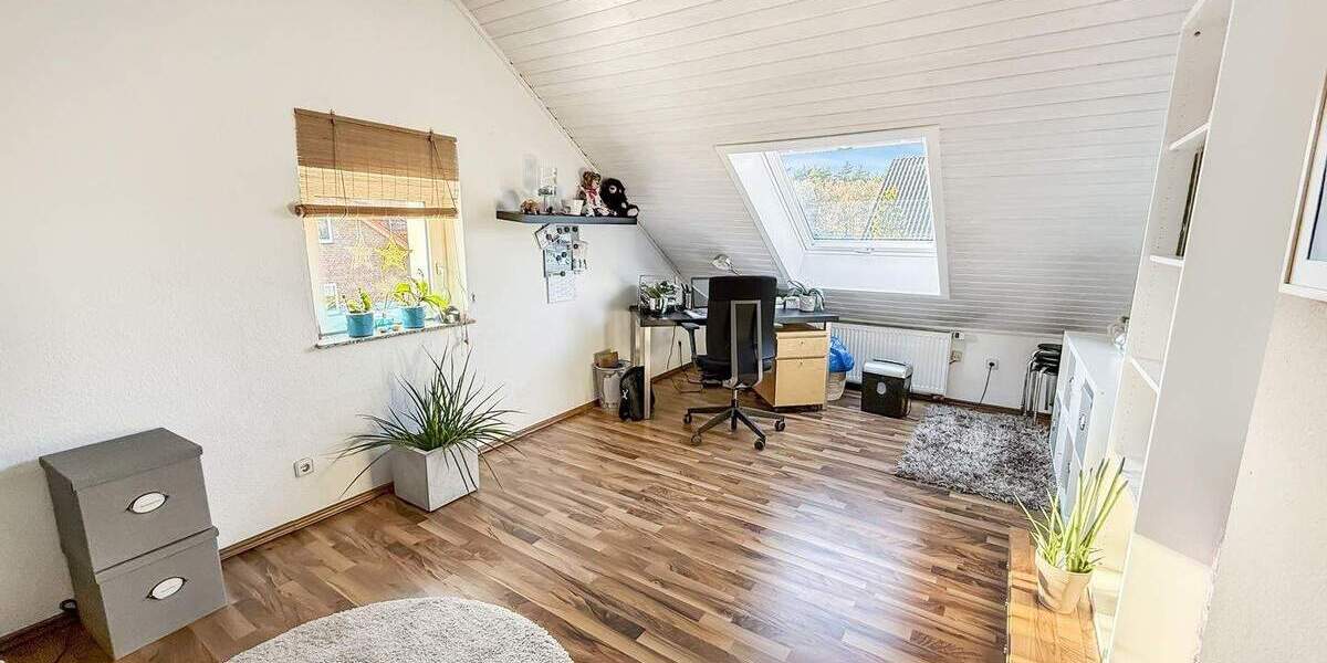 Mehrfamilienhaus, Wohnhaus Oerlinghausen Lipperreihe - 6 Zimmer, 182 m&sup2;, 469.000&euro; | Angebot:25037842