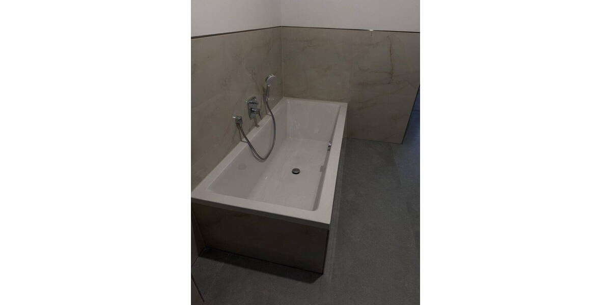 Mehrfamilienhaus, Wohnhaus Paderborn-Neuenbeken Neuenbeken - 6 Zimmer, 205 m&sup2;, 660.000&euro; | Angebot:26450411