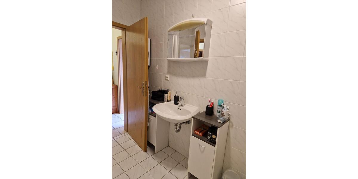 Etagenwohnung Paderborn Neuenbeken - 1 Zimmer, 20 m&sup2;, 227&euro; | Angebot:26651759