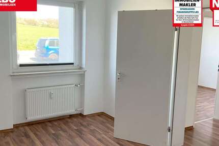 Wohnung zum Kaufen in Detmold 105.000 € 94 m² 4 zimmer