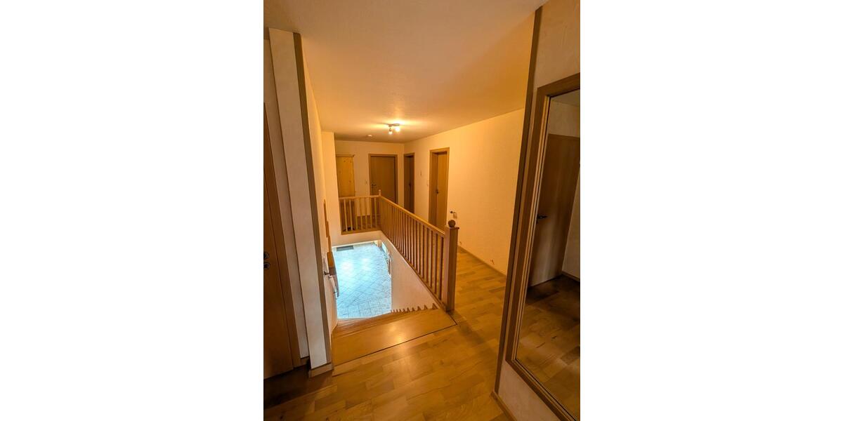 Mehrfamilienhaus, Wohnhaus Steinheim - 8 Zimmer, 320 m&sup2;, 420.000&euro; | Angebot:26048679