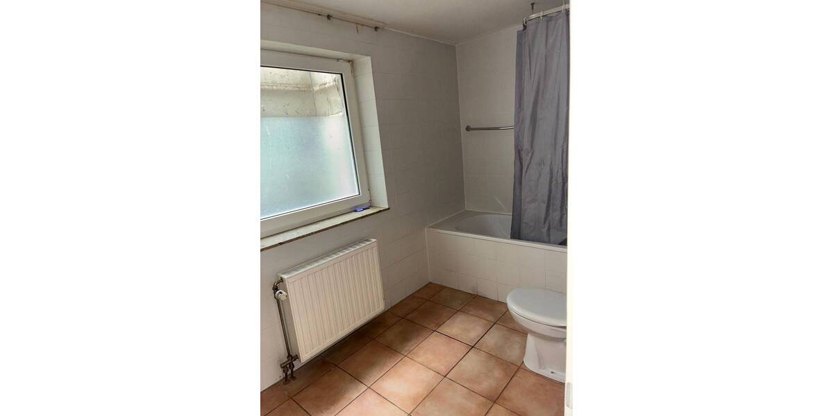 Etagenwohnung Detmold Innenstadt - 2 Zimmer, 64 m&sup2;, 480&euro; | Angebot:26903048
