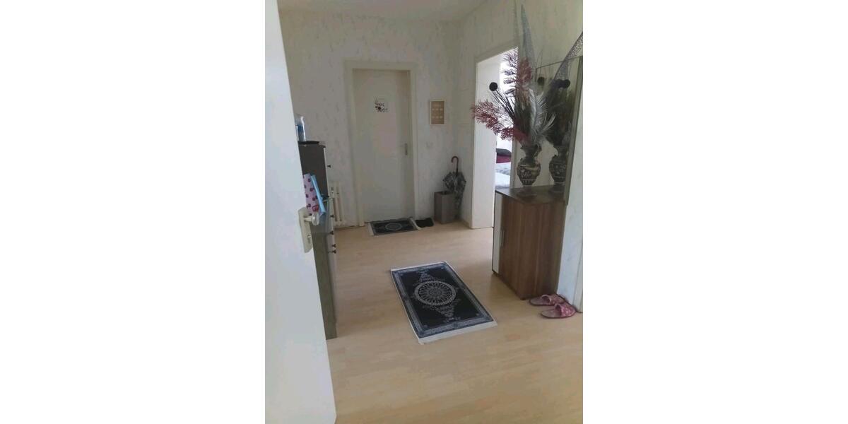 Etagenwohnung Detmold Hiddesen - 3 Zimmer, 70 m&sup2;, 467&euro; | Angebot:26323648