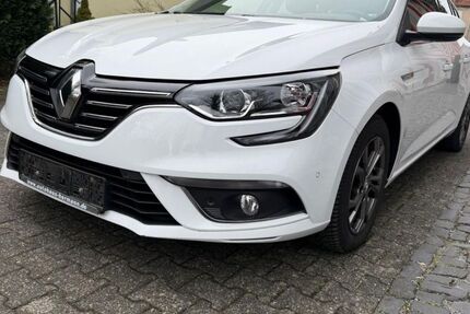 Renault Megane 209.000 km 5.899 &euro; Paderborn 33100