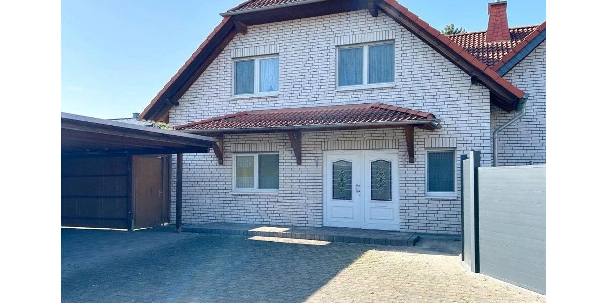 Doppelhaushälfte Geseke - 4 Zimmer, 154 m&sup2;, 1.500&euro; | Angebot:24822267