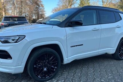 Jeep Compass 58.010 km 24.900 &euro; Willebadessen 34439