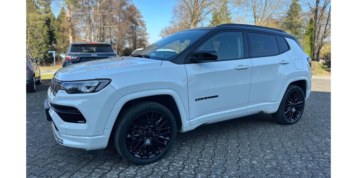 Jeep Compass 58.010 km 24.900 &euro; Willebadessen 34439