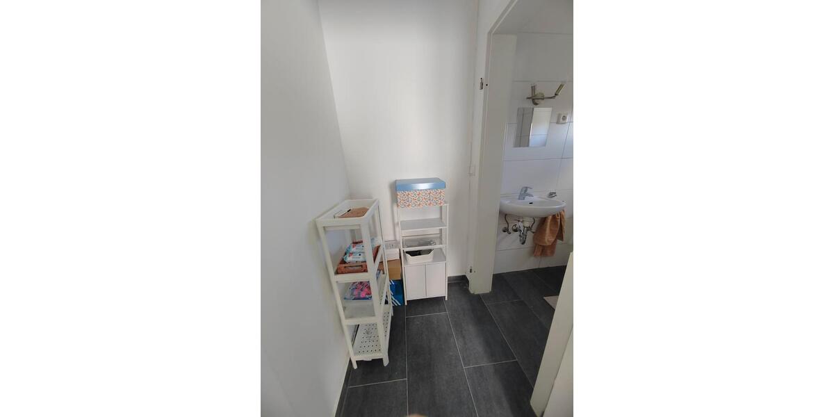 Erdgeschoßwohnung Paderborn Neuenbeken - 2 Zimmer, 80 m&sup2;, 950&euro; | Angebot:27556625