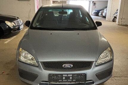 Ford Focus 196.468 km 2.100 &euro; Paderborn 33100