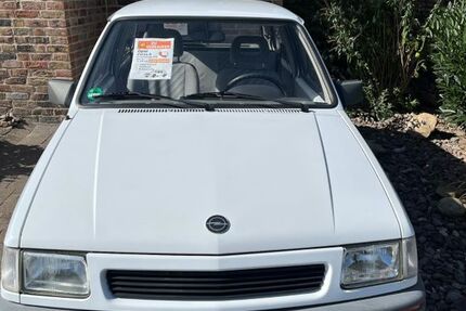 Opel Corsa 78.206 km 2.999 € Bad Lippspringe 33175