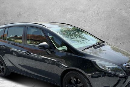 Opel Zafira 199.000 km 3.999 &euro; Detmold 32758