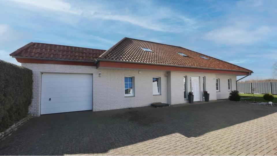 Bungalow Bad Lippspringe - 8 Zimmer, 260 m&sup2;, 590.000&euro; | Angebot:27160565
