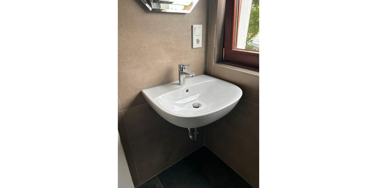 Erdgeschoßwohnung Detmold - 3 Zimmer, 73 m&sup2;, 650&euro; | Angebot:26638428
