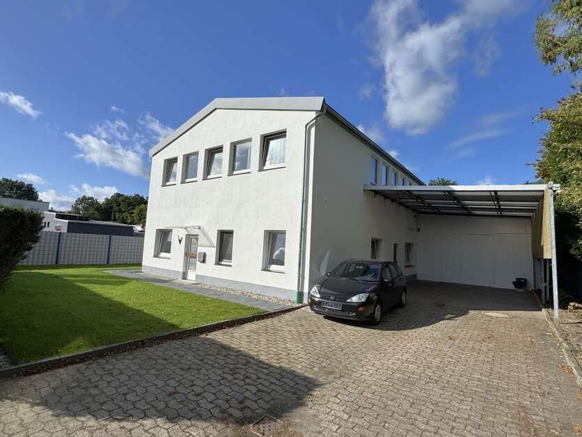 Halle in Bielefeld 4.900 € 733 m² zimmer
