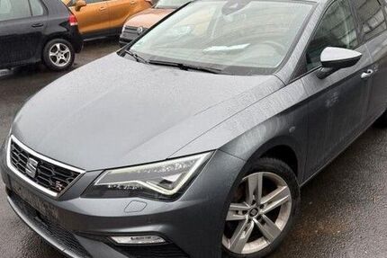Seat Leon 99.999 km 13.499 &euro; Detmold 32758