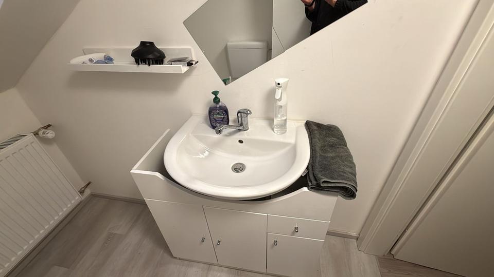 Dachgeschoßwohnung Horn-Bad Meinberg Bad Meinberg - 2 Zimmer, 40 m&sup2;, 380&euro; | Angebot:26337249