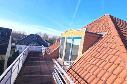 GESEKE DG-WOHNUNG MIT GROẞER TERRASSE 3 zimmer