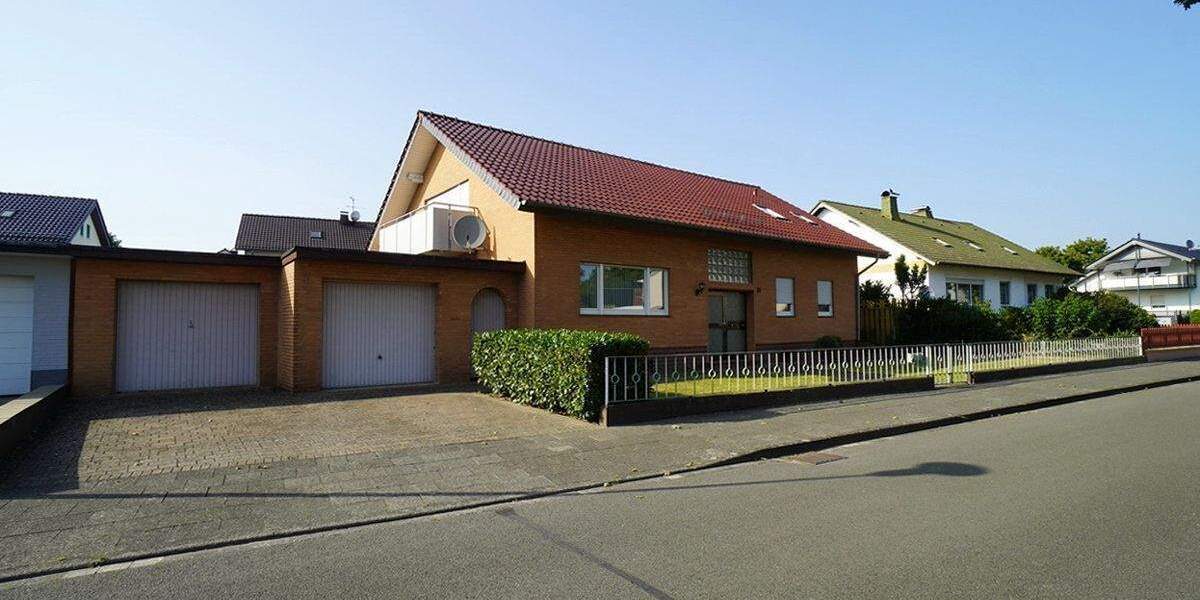 Mehrfamilienhaus, Wohnhaus Paderborn / Sennelager Sennelager - 8 Zimmer, 159 m&sup2;, 449.000&euro; | Angebot:25708783