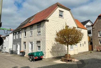 Haus Geseke - 10 Zimmer, 180 m&sup2;, 199.000&euro; | Angebot:26949676