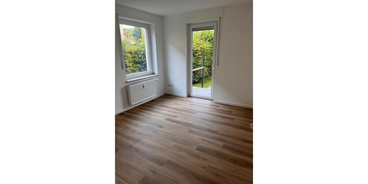 Erdgeschoßwohnung Bad Driburg - 3 Zimmer, 82 m&sup2;, 595&euro; | Angebot:27606163