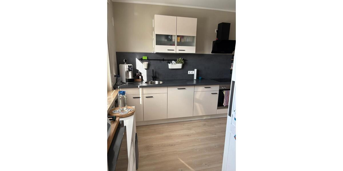 Etagenwohnung Bad Lippspringe - 5 Zimmer, 155 m&sup2;, 1.600&euro; | Angebot:27581416
