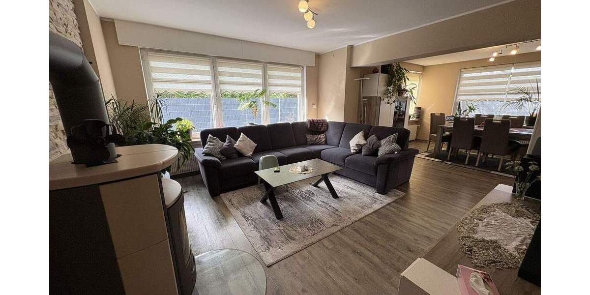 Einfamilienhaus Detmold Innenstadt - 8 Zimmer, 150 m&sup2;, 359.000&euro; | Angebot:26789734