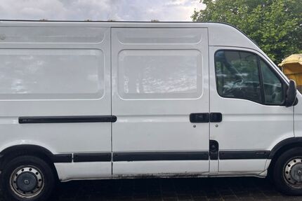 Renault Master 178.924 km 9.200 &euro; Detmold 32758