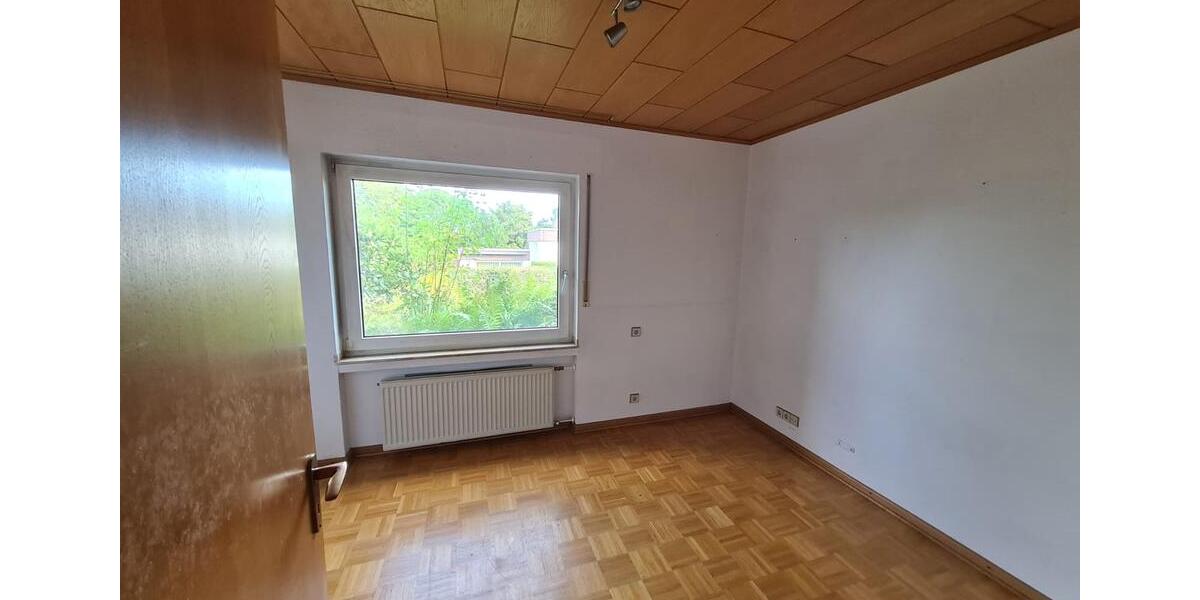 Einfamilienhaus Paderborn Neuenbeken - 7 Zimmer, 197 m&sup2;, 490.000&euro; | Angebot:27622030