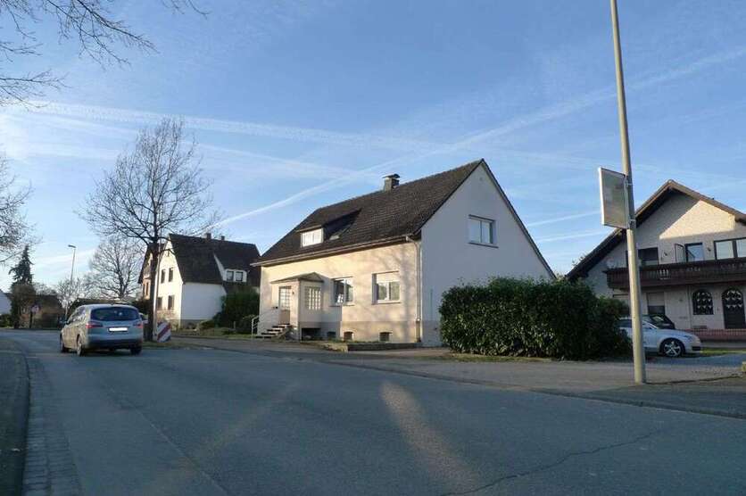 Haus zum Kaufen in Bad Lippspringe 360.000 € 190 m²