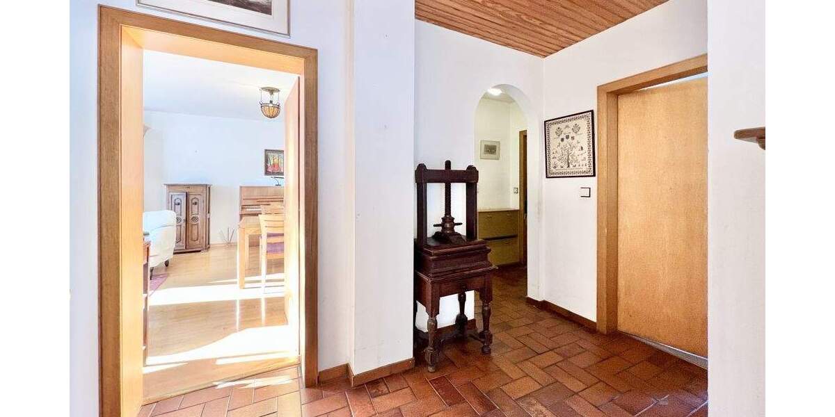 Einfamilienhaus Detmold Hiddesen - 6 Zimmer, 138 m&sup2;, 319.000&euro; | Angebot:25606973