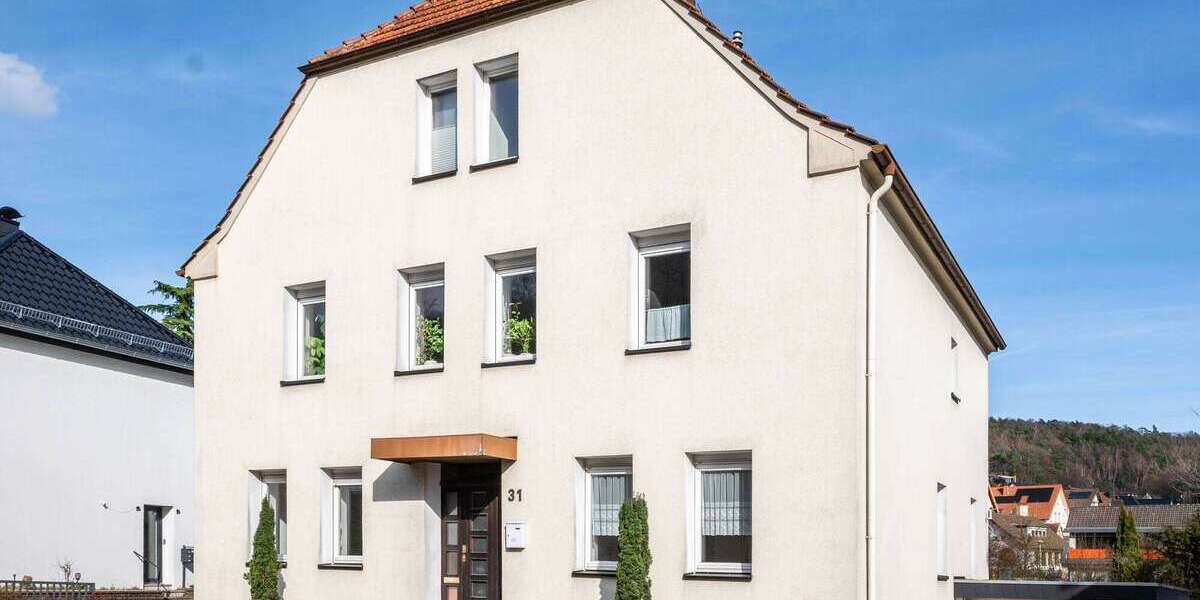 Einfamilienhaus Oerlinghausen - 11 Zimmer, 241 m&sup2;, 349.900&euro; | Angebot:26410926