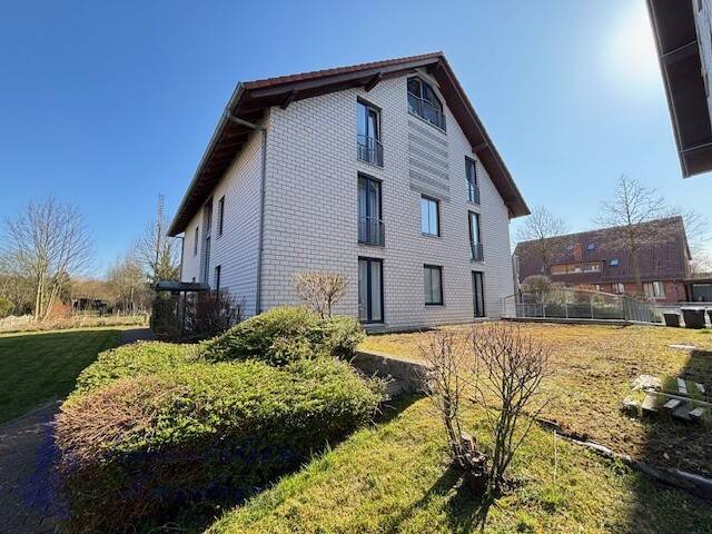 Schicke Eigentumswohnung in zentraler und ruhiger Wohnlage von Detmold-Heidenoldendorf 3 zimmer