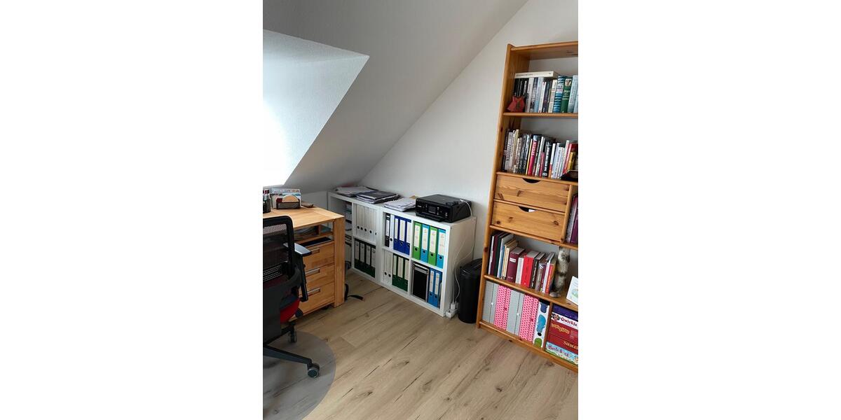 DG-Wohnung mit Garten | Zwischenmiete | 4 Monate | PB-Südstadt 3 zimmer