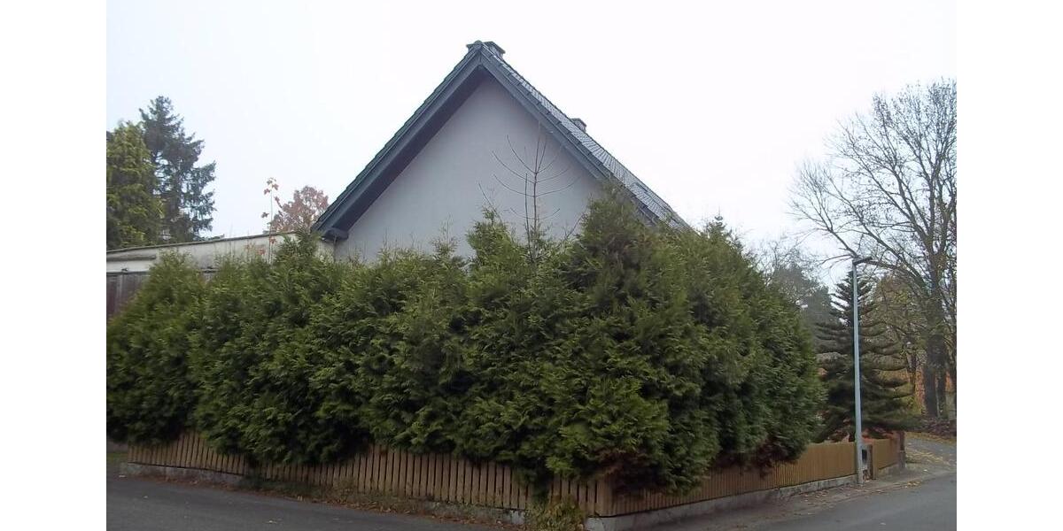 Einfamilienhaus Willebadessen - 11 Zimmer, 200 m&sup2;, 129.000&euro; | Angebot:25809251