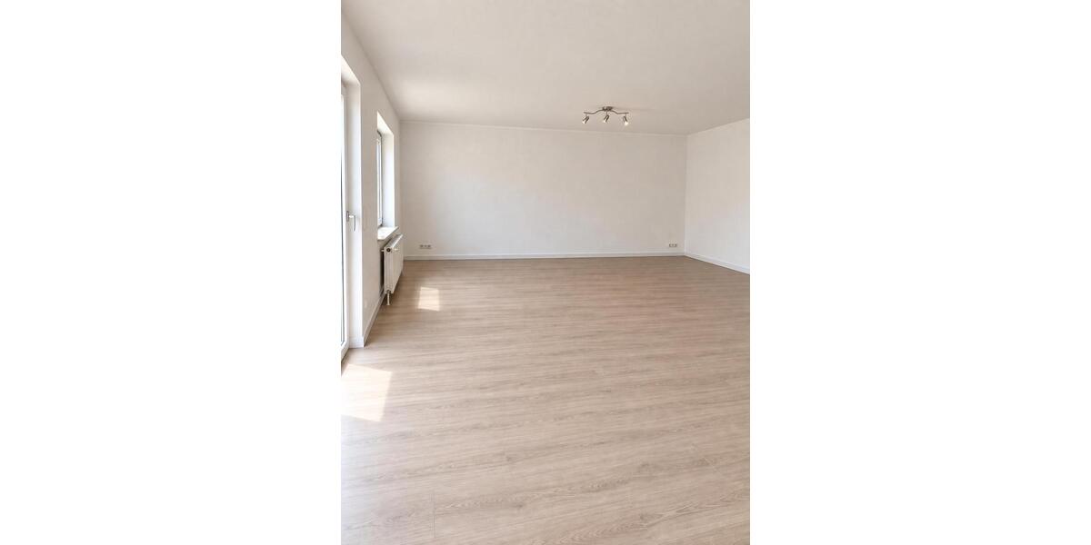 Etagenwohnung Büren - 4 Zimmer, 130 m&sup2;, 1.020&euro; | Angebot:27600988