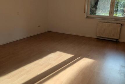Wohnung Paderborn - 2 Zimmer, 81 m&sup2;, 567&euro; | Angebot:26380614
