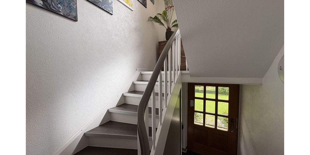 Einfamilienhaus Detmold Innenstadt - 8 Zimmer, 150 m&sup2;, 359.000&euro; | Angebot:26789734