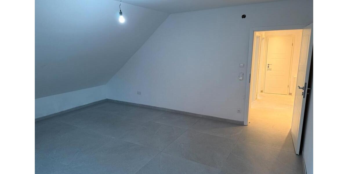 Etagenwohnung Paderborn Neuenbeken - 2 Zimmer, 60 m&sup2;, 900&euro; | Angebot:26262998