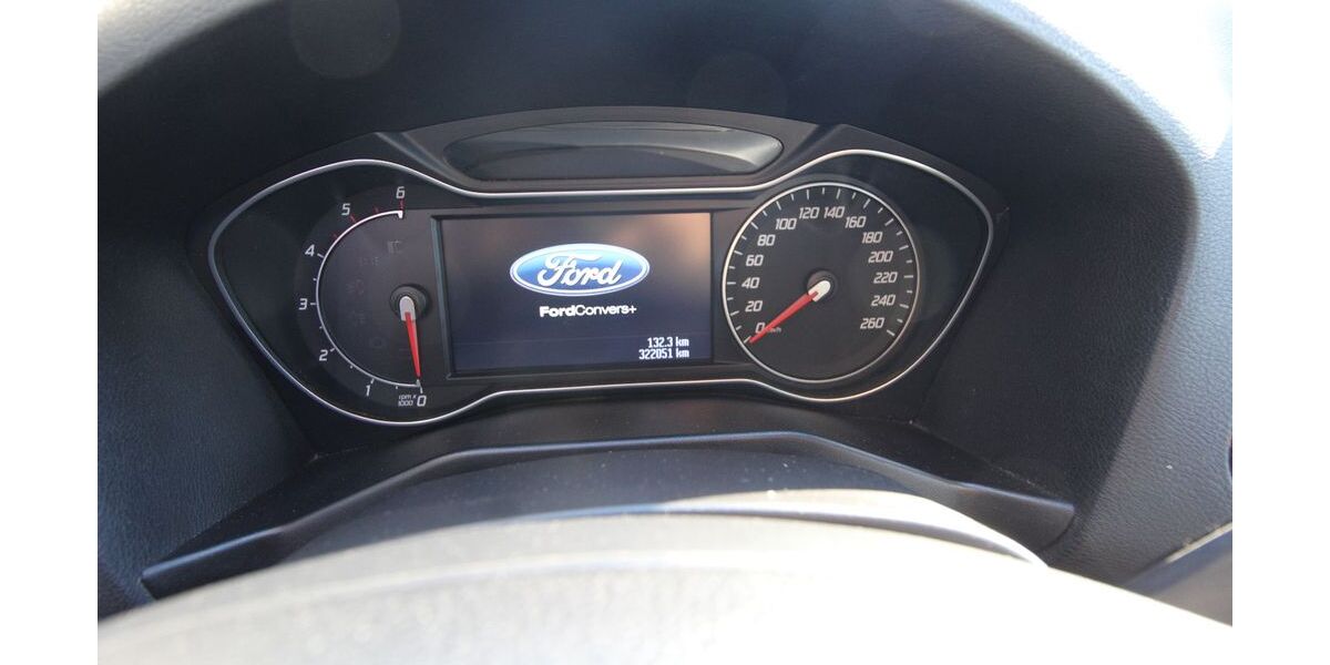 Ford Mondeo 321.000 km 3.650 &euro; Schloß Holte 33758