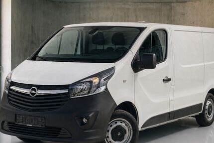 Opel Vivaro 66.225 km 13.990 &euro; Paderborn 33100