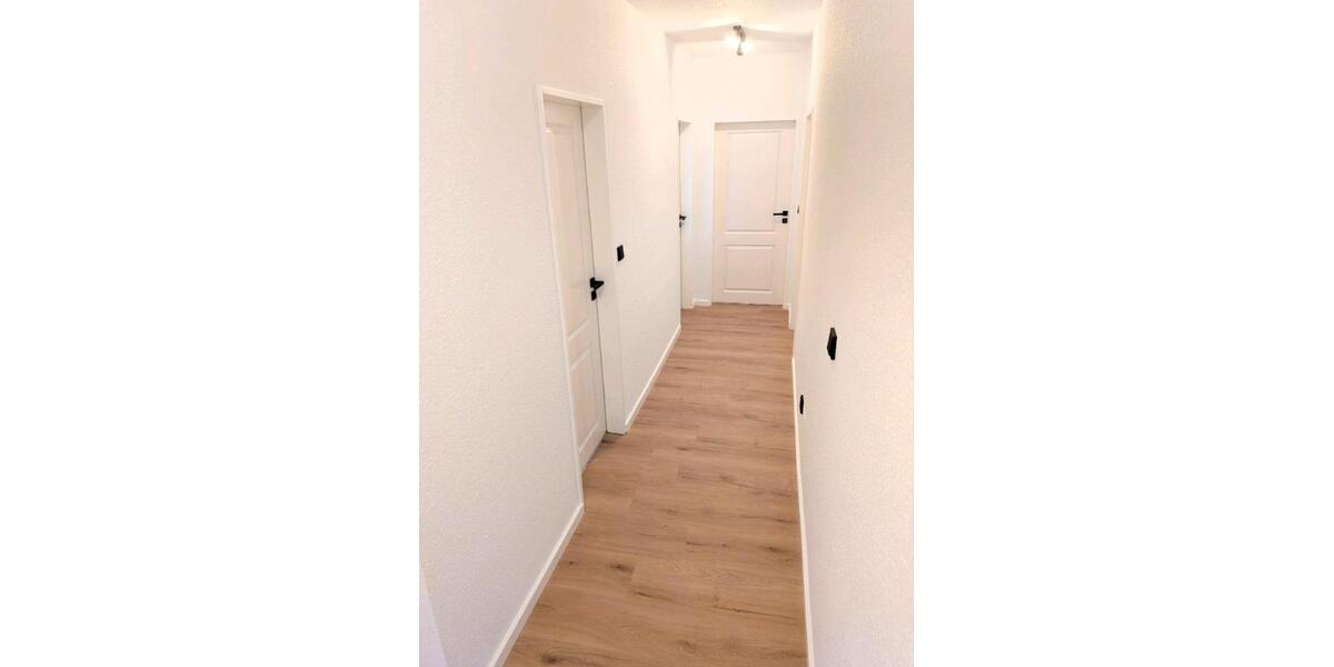 Etagenwohnung Bad Driburg - 3 Zimmer, 82 m&sup2;, 169.000&euro; | Angebot:27191018