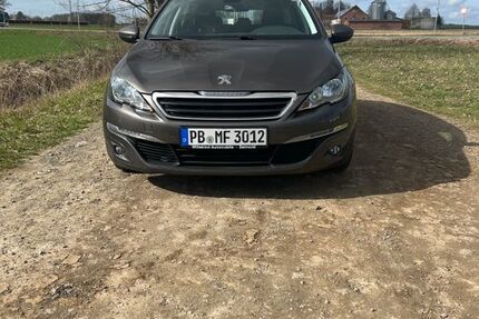 Peugeot 308 142.000 km 6.000 &euro; Borchen 33178