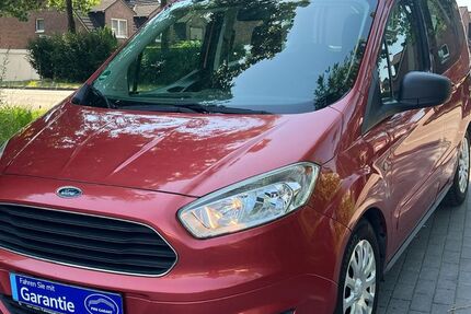Ford Tourneo Courier 114.200 km 5.990 &euro; Paderborn 33100